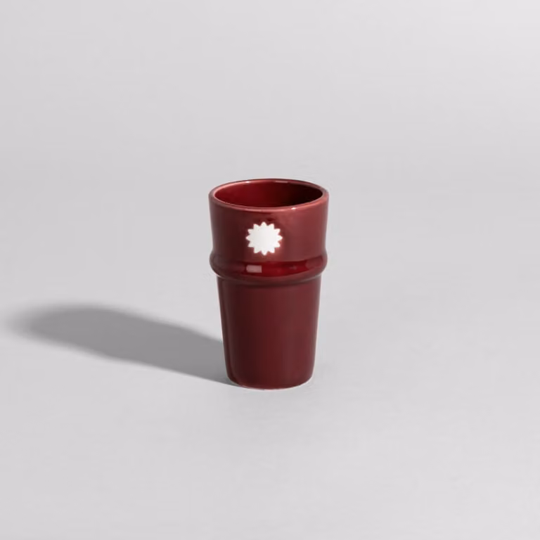 Taza de cerámica Maisons du Monde color morado apta para lavavajillas