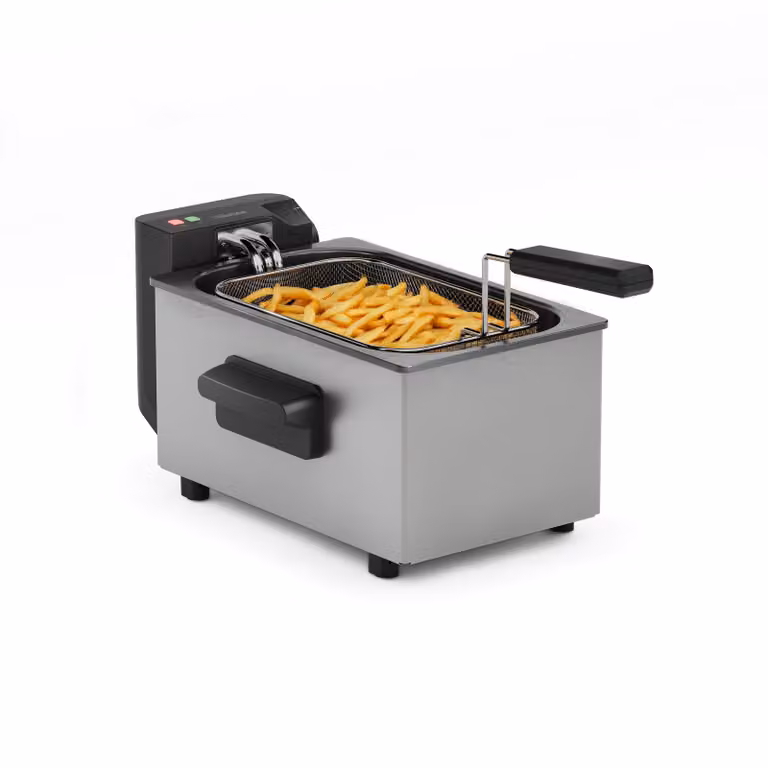 Freidora Tristar de acero inoxidable color plata con capacidad de 3 litros, control de temperatura hasta 190°C y zona fría