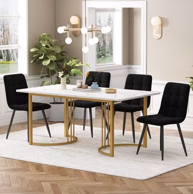 Conjunto de comedor BEAOK con mesa rectangular de efecto mármol blanco y 4 sillas de terciopelo negro, An/P/Al: 140 x 80 x 75 cm