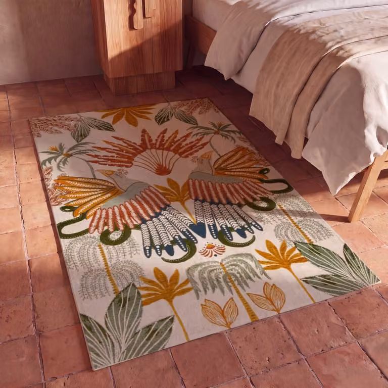 Alfombra jacquard Maison du Monde con estampado floral y aves en multicolor y blanco, An/P: 90 x 150 cm