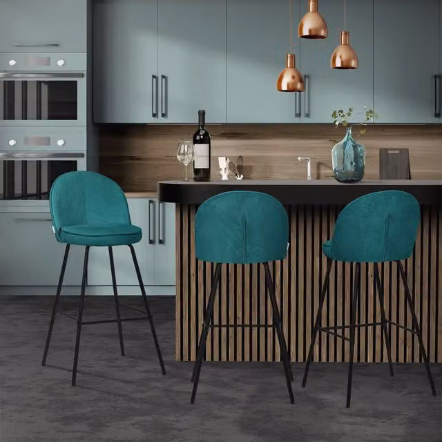 Set de 4 taburetes de bar Ml-design en color turquesa con tapizado de tela y estructura metálica, sillas con respaldo y reposapiés de 75 cm para encimera o cocina