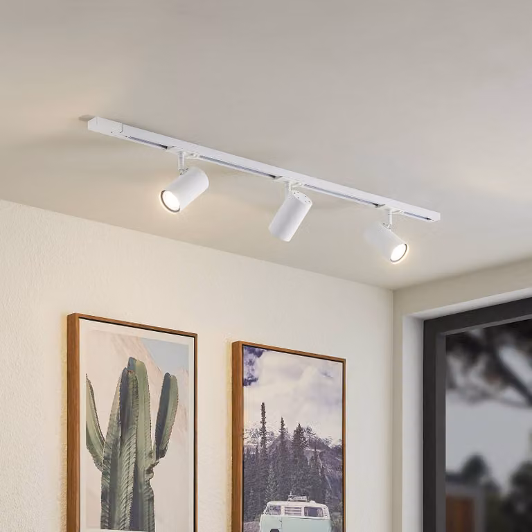 Sistema de riel trifásico Lindby con 3 luces GU10, atenuable, color blanco y ópalo en aluminio para un estilo moderno