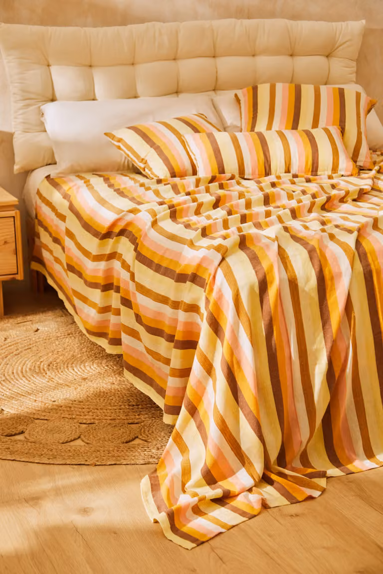 Colcha de algodón con rayas Calma House color amarillo para cama de 90 cm, An/P: 180 x 260 cm