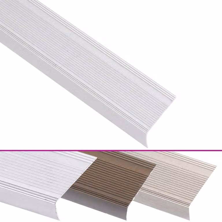 Set de 5 perfiles de peldaños en forma de L de vidaXL, aluminio anodizado color plata, autoadhesivos