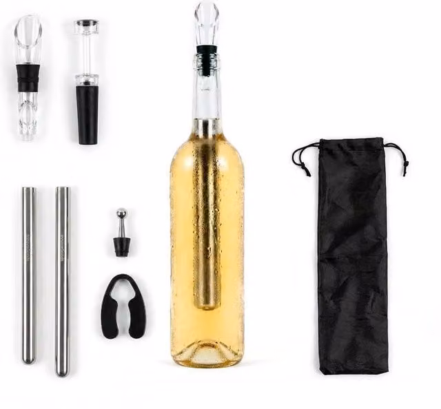 Cofre Sommelier Innovagoods para accesorios de vino con enfriadores, aireador, cortacápsulas, tapones y bolsa en negro, plata y transparente