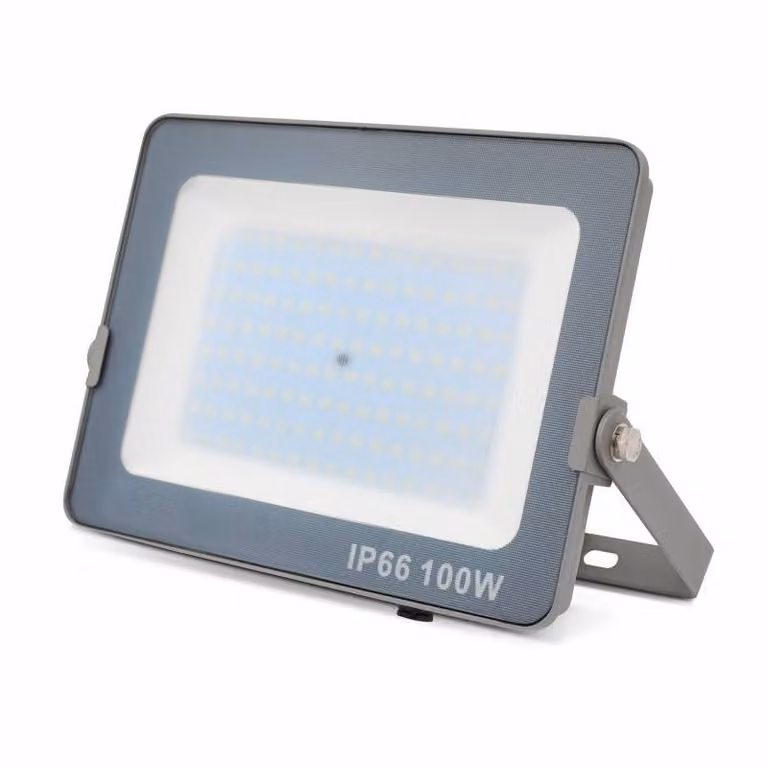Proyector LED Osram Floodlight de 100W para Jardín en Blanco Cálido