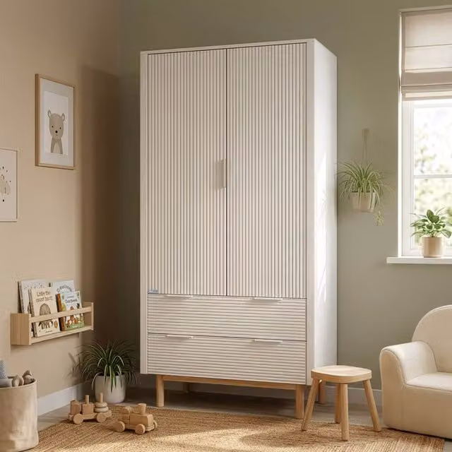 Armario COCO de Home Deluxe para dormitorio infantil en color blanco con puertas y cajones, An: 100 cm, Al: 200 cm