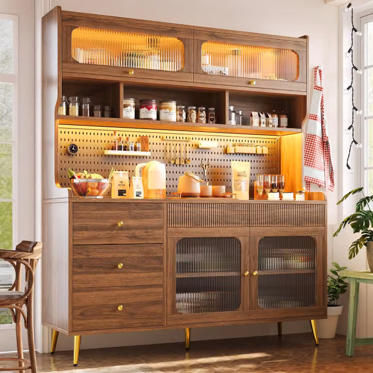 Armario alto STILVORA con iluminación LED integrada y puertas de cristal en color marrón nogal para cocina, comedor o salón, An/P/Al: 145 x 39 x 171 cm