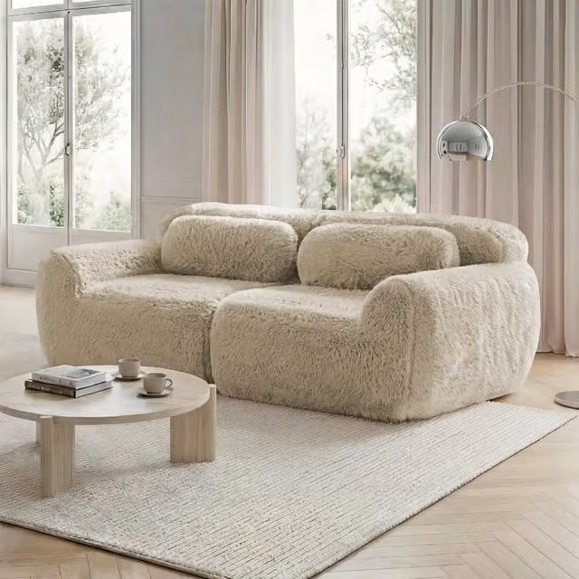 Sofá de 2 plazas KELLANY de diseño modular en tela de felpa beige con cojines y espuma de alta resiliencia