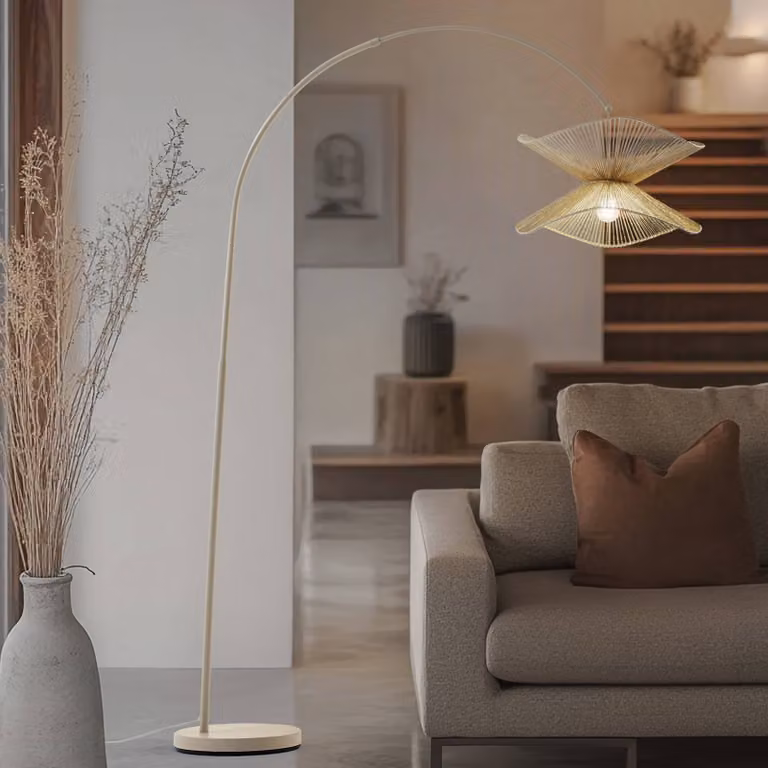 Lámpara de pie de arco Valdorin Lindby en color beige y blanco con pantalla de papel y metal para salón, comedor o terraza, Altura: 195 cm