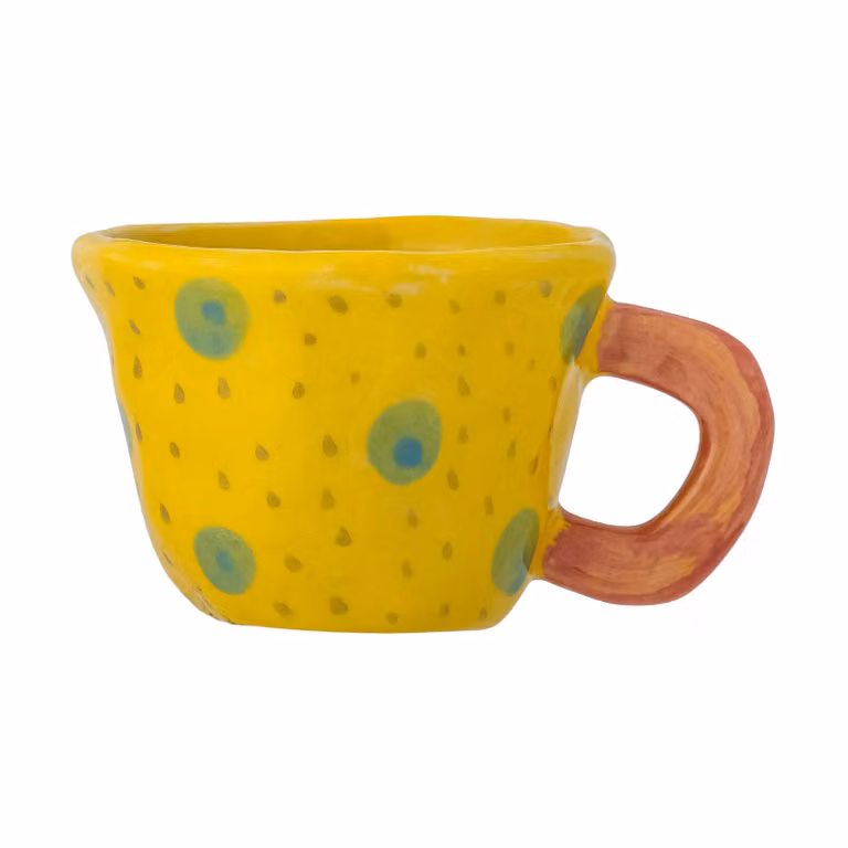Taza de espresso Nini de Bloomingville en gres amarillo de 10 cl