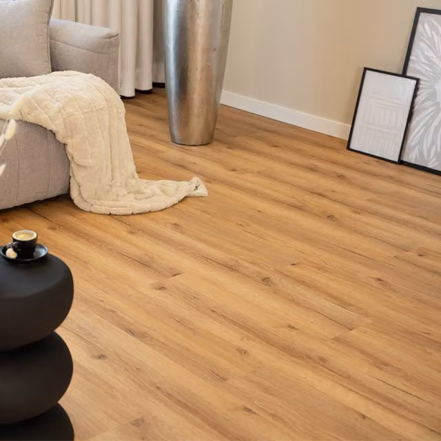 Suelo vinílico clic Home Deluxe LOMEA Nogal color marrón de 30 m²