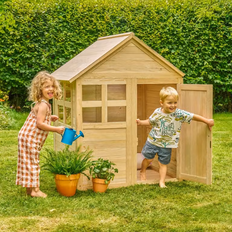 Casita infantil modular TP Toys de madera con suelo marrón