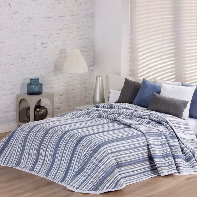 Colcha cubrecama reversible Manterol de jacquard con rayas en azul y blanco para cama de 150/160 cm
