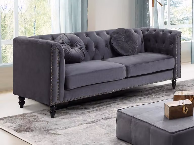 Sofá de 3 plazas Turner de terciopelo estilo Chesterfield en color antracita con estructura de madera sólida y cojines incluidos An/P/Al: 190 x 77 x 79 cm