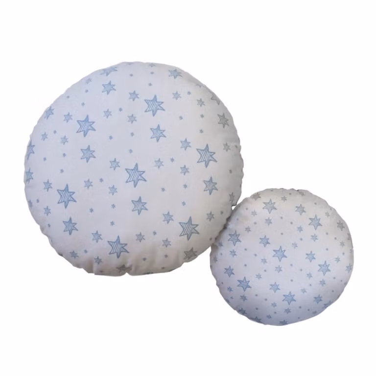 Set de 2 cojines redondos MueMue con estrellas en azul de algodón y poliéster An/P/Al: 30 x 30 cm y 50 x 50 cm