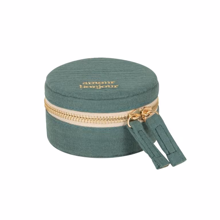 Joyero de viaje textil Maisons du Monde en colores verde, dorado y crudo