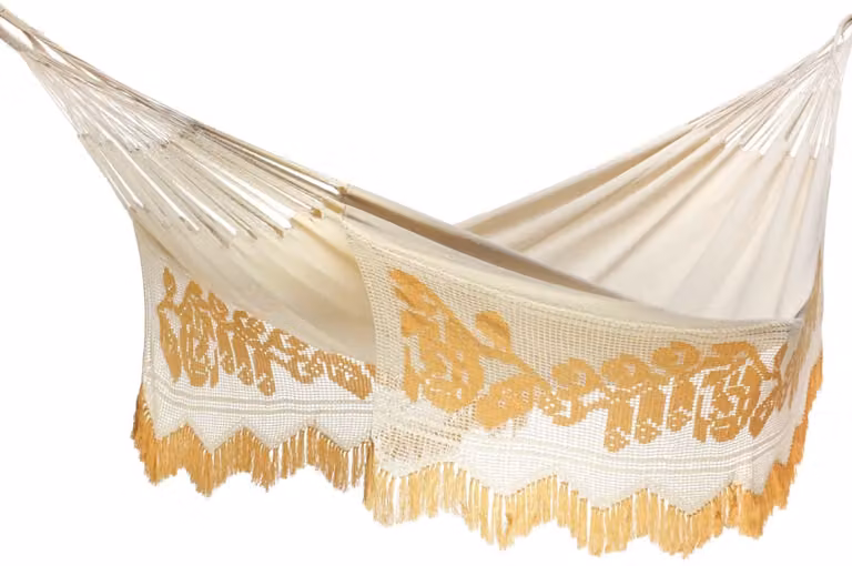 Hamaca del sol de estilo mediterráneo en beige y naranja con tejido de ratán y acrílico resistente a los rayos UV para adultos