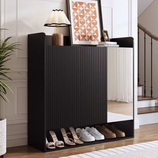 Zapatero SOLKVUNZA Negro con Espejo de Cuerpo Entero y Frente Texturizado, 3 Puertas con Estantes Regulables, An: 110 cm, P: 35,5 cm, Al: 110 cm
