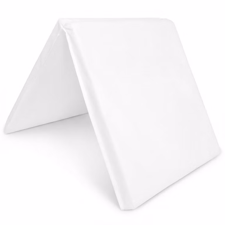 Colchón de viaje plegable para bebé Sevira Kids en color blanco con espuma de confort, An/P: 120 x 60 cm