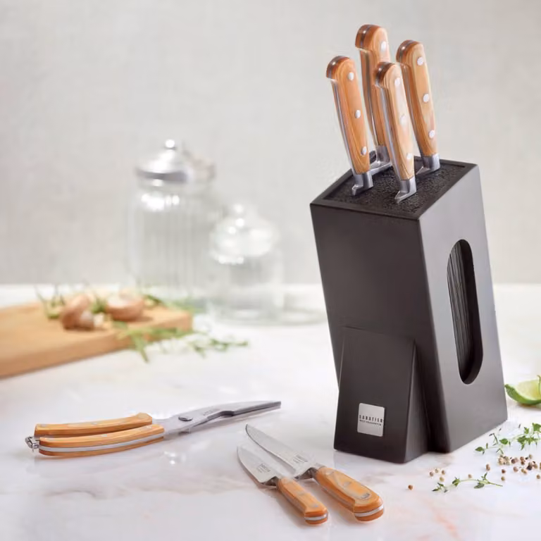 Cuchillo de verduras Sabatier Trompette con mango de madera en color marrón y plata