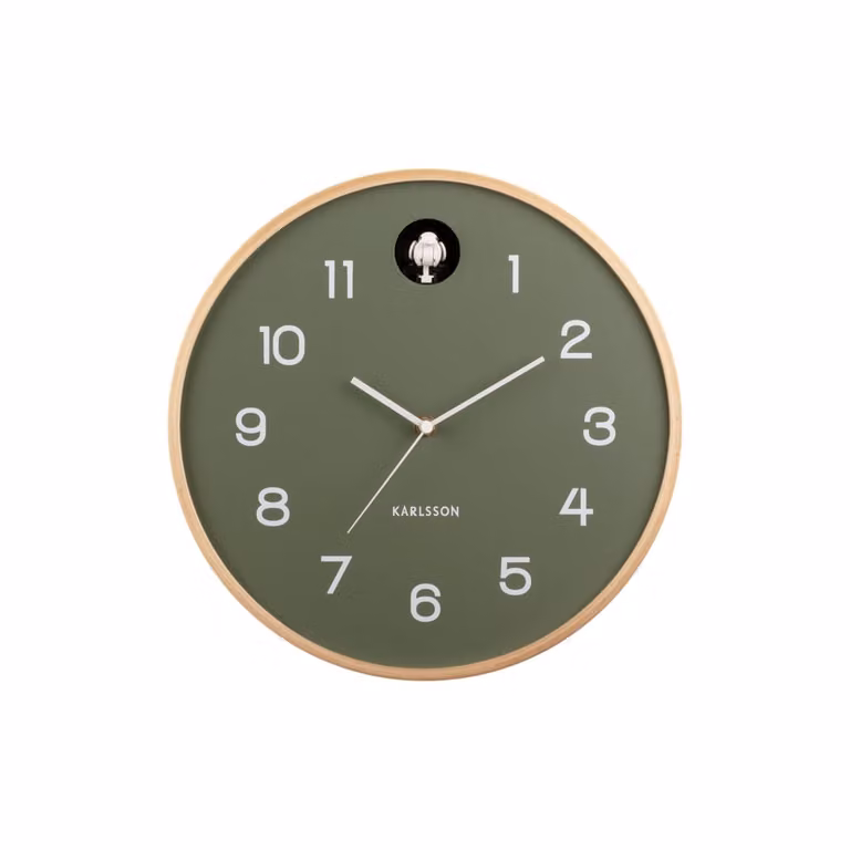 Reloj de pared redondo Karlsson de madera en color verde con mecanismo de cuarzo y estilo moderno, Diámetro: 31,5 cm