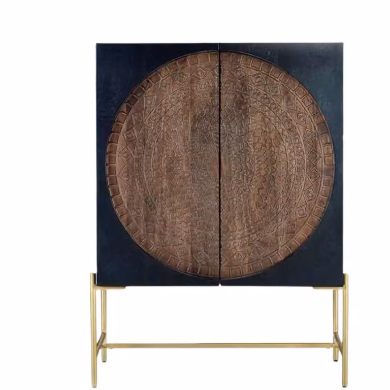Alacena de madera de mango estilo rústico étnico Giner y Colomer en color marrón y dorado, Al: 143 cm, An: 100 cm, P: 45 cm