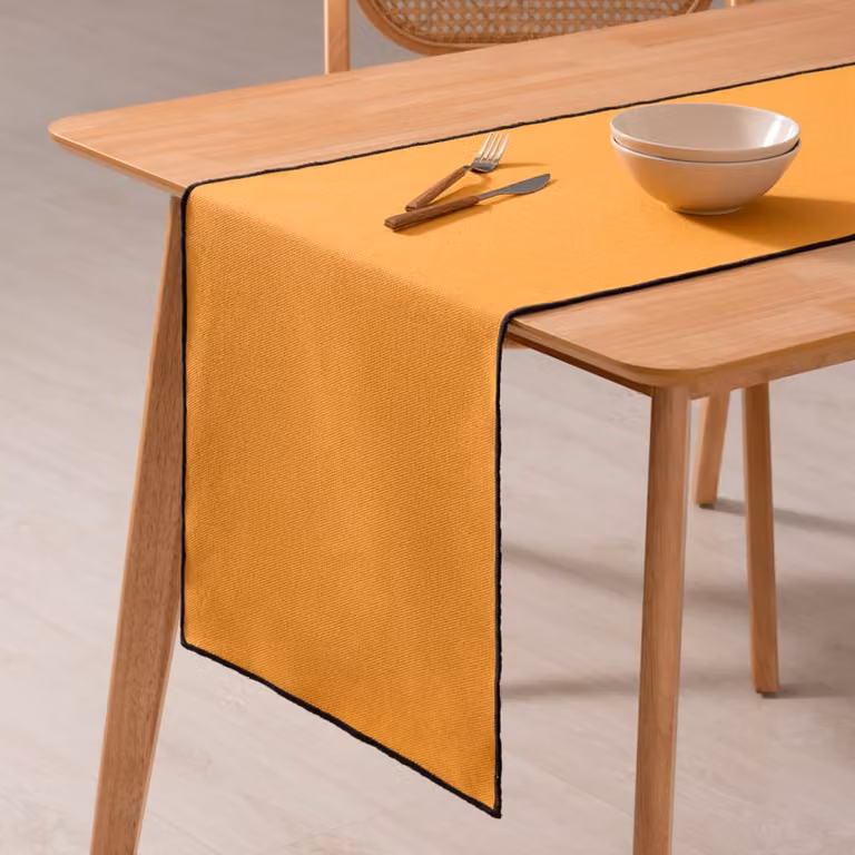 Camino de mesa liso GAMUSI de algodón 100% color oro, An/P: 45 x 150 cm