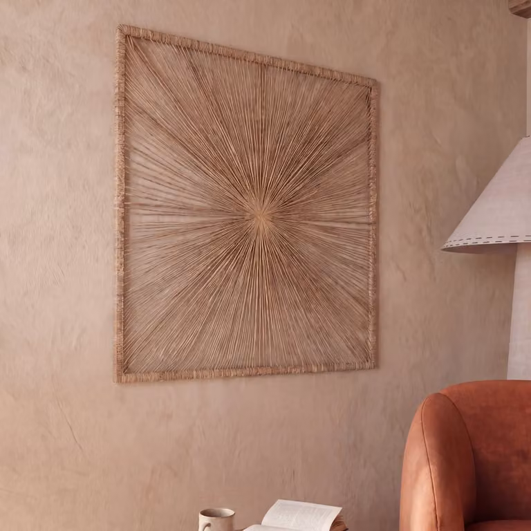 Decoración de pared textil de Maisons du Monde con diseño geométrico abstracto en color beige, An/An/Al: 100 x 100 x 100 cm