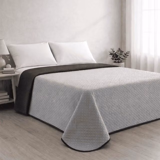 Colcha reversible acolchada Donegal Collections en gris y antracita para cama de 135 cm