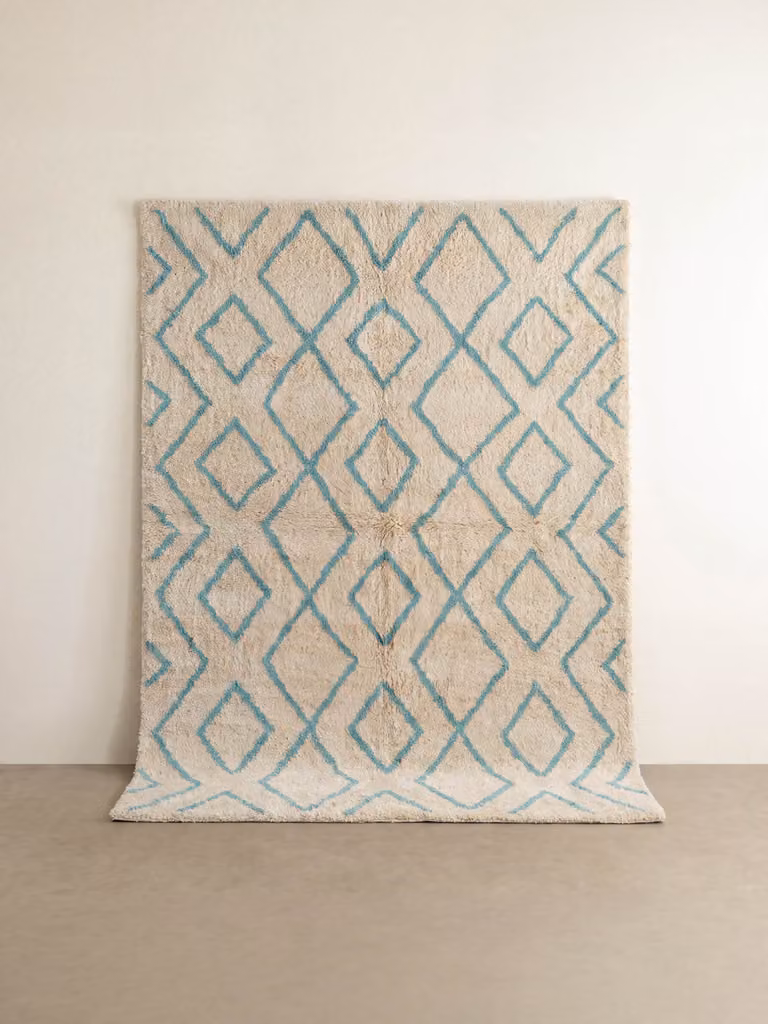 Alfombra de algodón Moibu de Kenay Home con diseño de diamantes en blanco y azul, An/P: 170 x 230 cm
