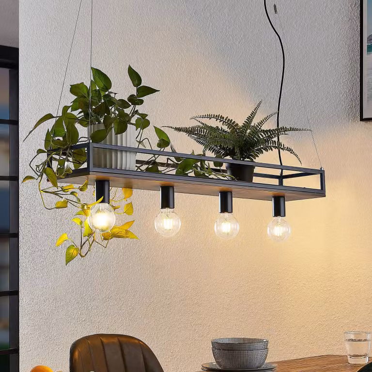 Lámpara colgante Kirista de Lindby en color negro, diseño industrial de metal y madera, atenuable para salón o comedor