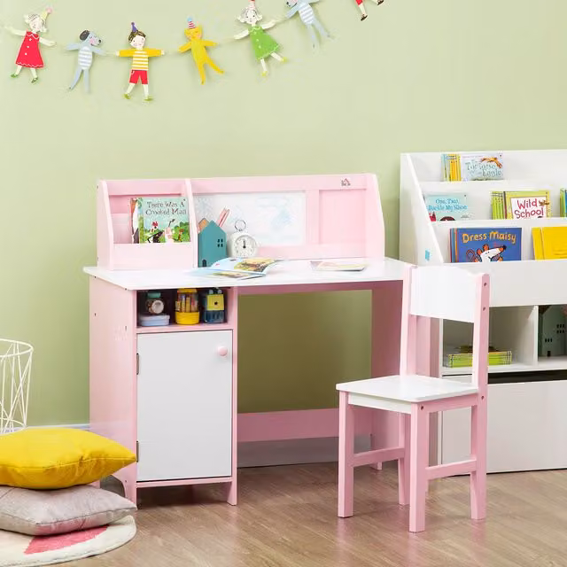 Conjunto de mesa y silla infantil PZCC de madera y MDF con pizarra blanca y espacio de almacenamiento, diseño moderno en blanco y rosa para niños de 5 a 8 años