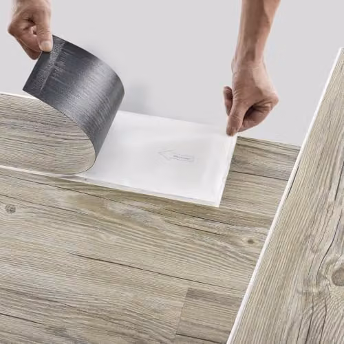 Lamas de vinilo laminado Helloshop26 con acabado de madera rústica en tonos beige y marrón, 5,85 m² (42 piezas)
