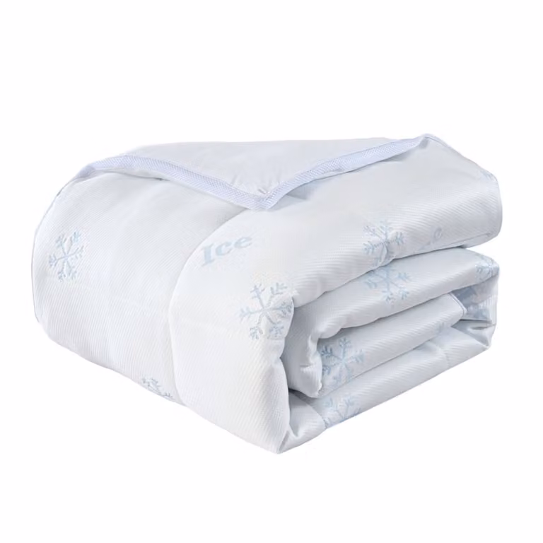 Edredón de verano Reca Bedding de microfibra blanca con tejido refrescante y transpirable de 200x200 cm