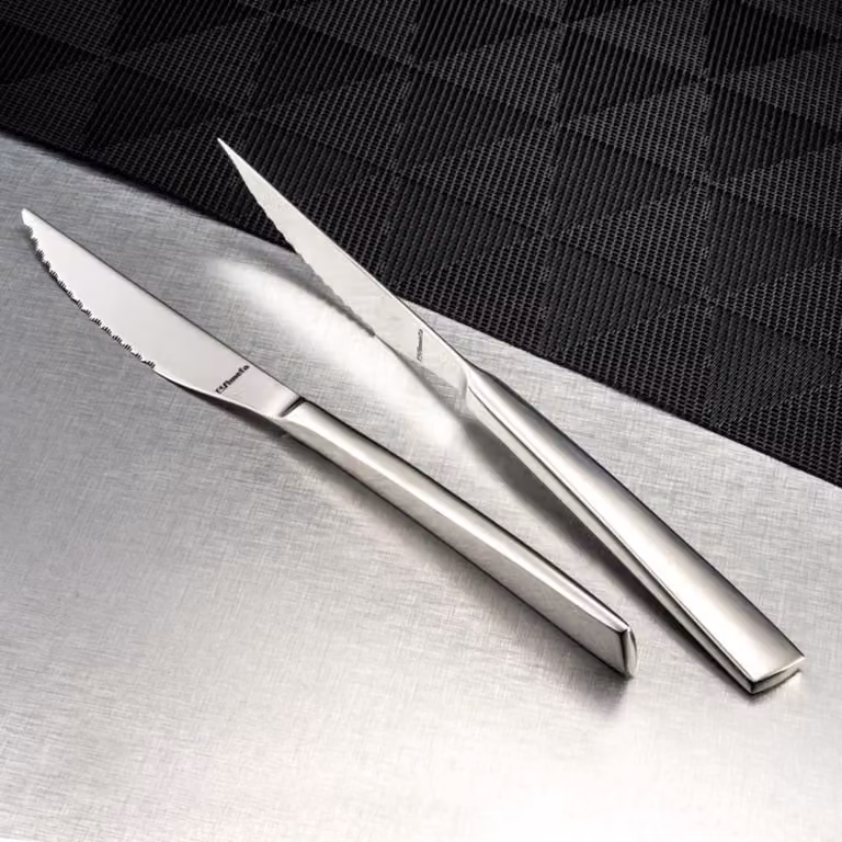 Estuche de 4 cuchillos para carne Amefa en acero inoxidable color plata