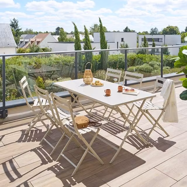 Mesa de jardín rectangular plegable Hespéride Greensboro de acero en color arcilla para 6 personas