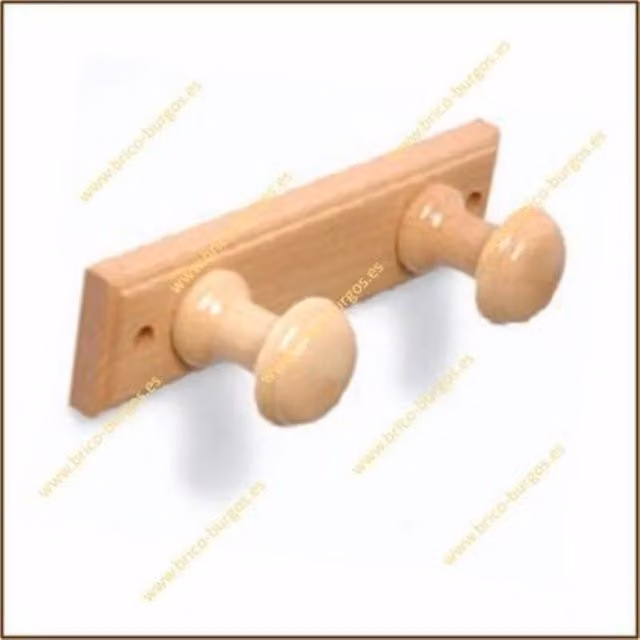 Percha de madera Fplus con 2 pomos en color pino y acabado mate