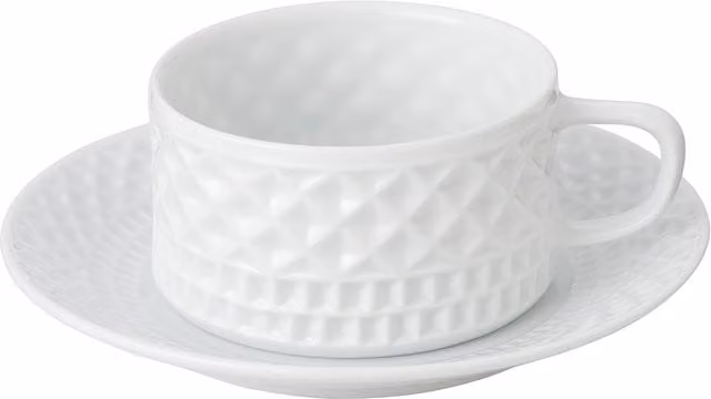 Taza de desayuno con plato Portomarinico de Sargadelos en porcelana blanca