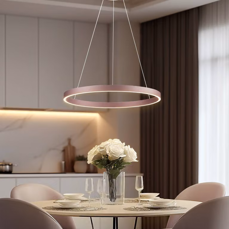 Lámpara colgante inteligente Yonam de Lucande en color marrón, diseño moderno de aluminio con tecnología LED atenuable para salón o comedor