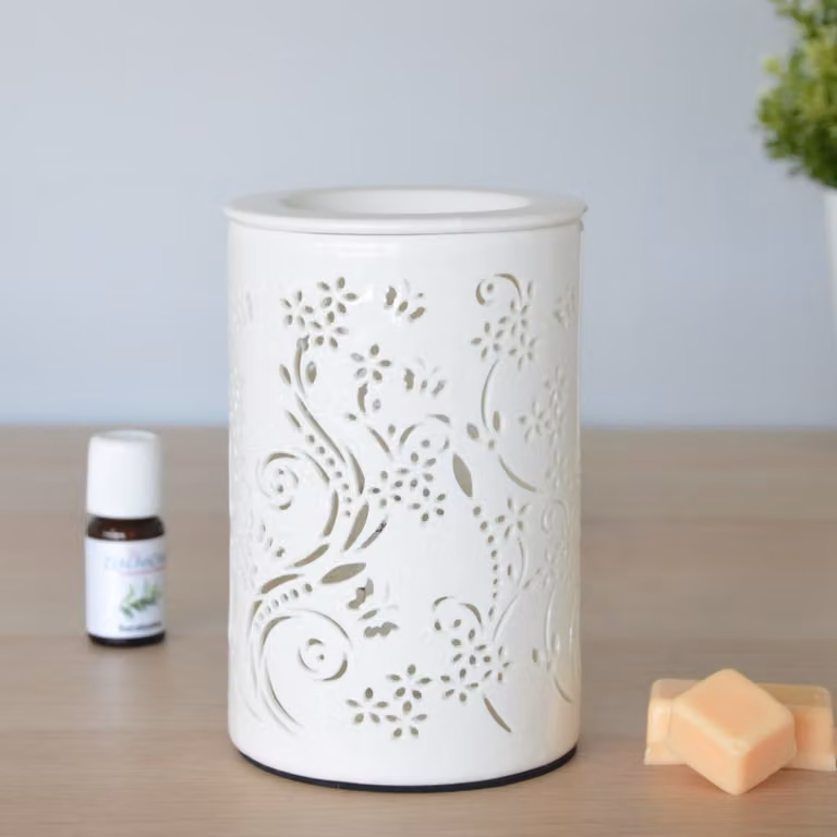 Difusor de calor suave Zen'Arôme de cerámica blanca con diseño floral para tealight