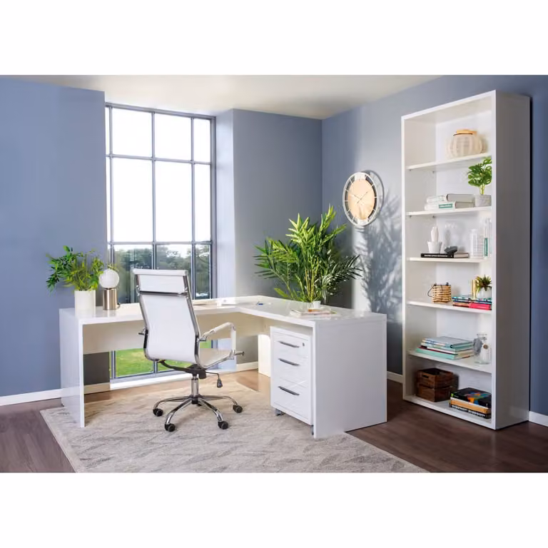 Estantería Stampa de Conforama con 5 baldas y panel trasero en color blanco