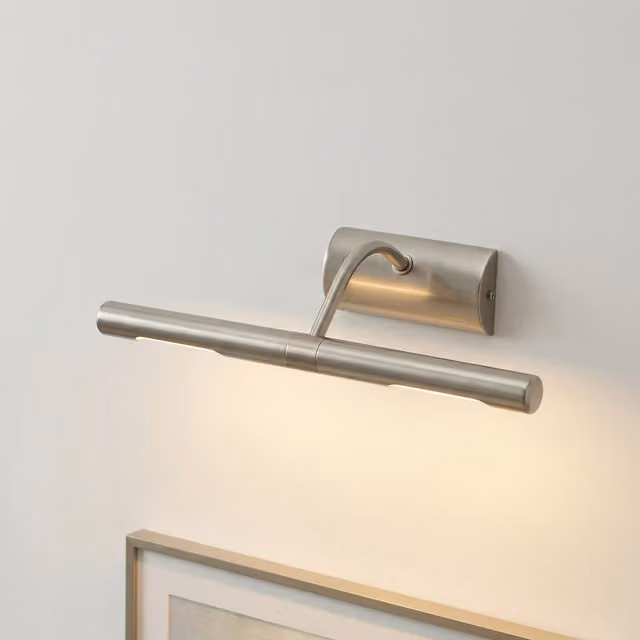 Lámpara de pared para cuadros Rabalux en cromo satinado con tecnología LED G9 y luz blanca cálida 2700K