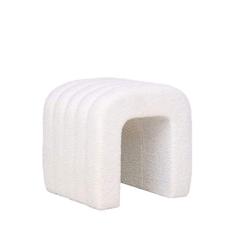 Puf de tela bouclé beige House Nordic para salón o dormitorio