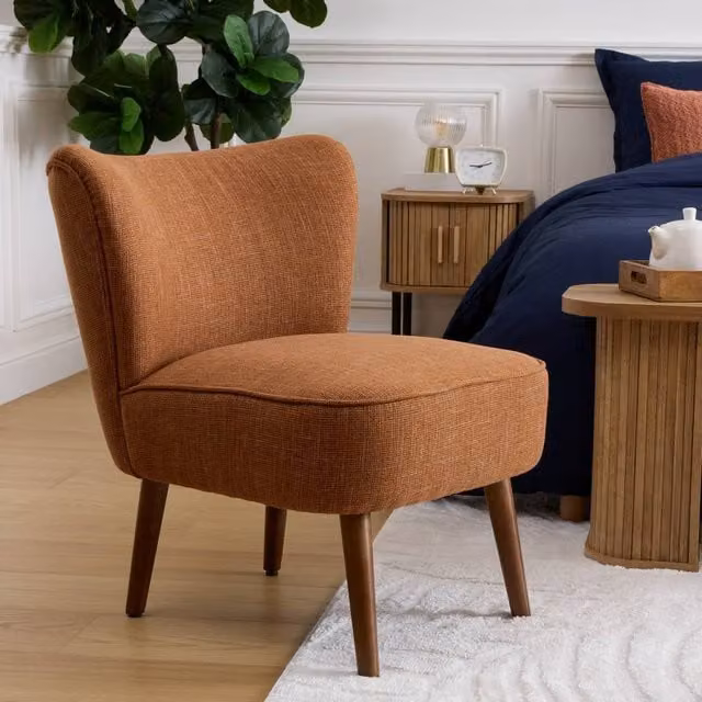 Sillón Aera de Atmosphera en tela color naranja con reposabrazos, An/P/Al: 69 x 57 x 72,5 cm