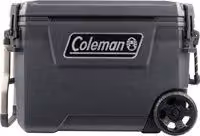 Nevera con ruedas Coleman Convoy de 65 QT en color gris con cierre hermético y a prueba de fugas