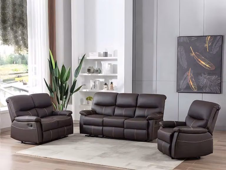 Sillón relax Canby de Vente-Unique en piel sintética marrón con estructura de metal y reposabrazos