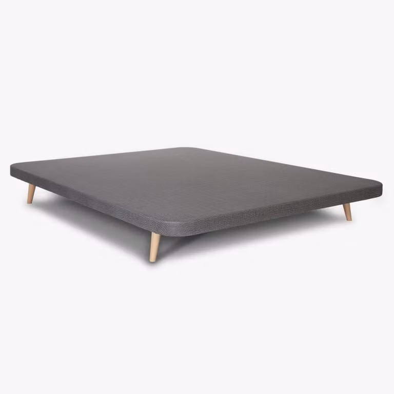 Base tapizada MORFEO DESCANSO gris de diseño nórdico con estructura de metal y madera An/P/Al: 135 x 190 x 24 cm