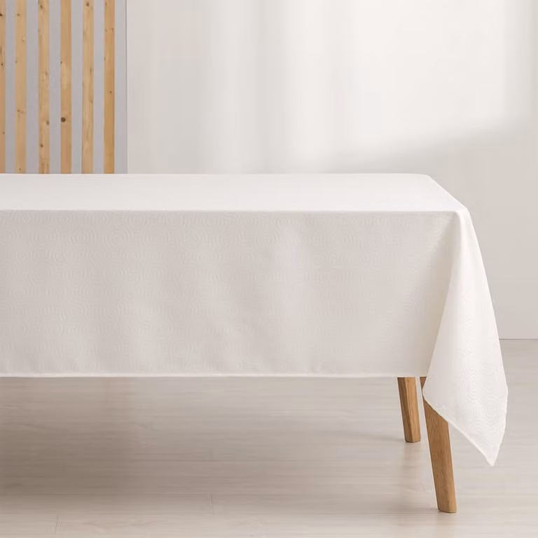 Mantel rectangular impermeable de jacquard con diseño de lunares de la marca GAMUSI, color blanco, An/P: 140 x 100 cm