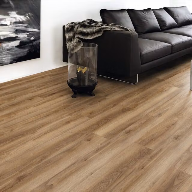 Suelo laminado efecto madera roble de Cooke & Lewis, color marrón, grosor 8 mm, clase de uso AC5